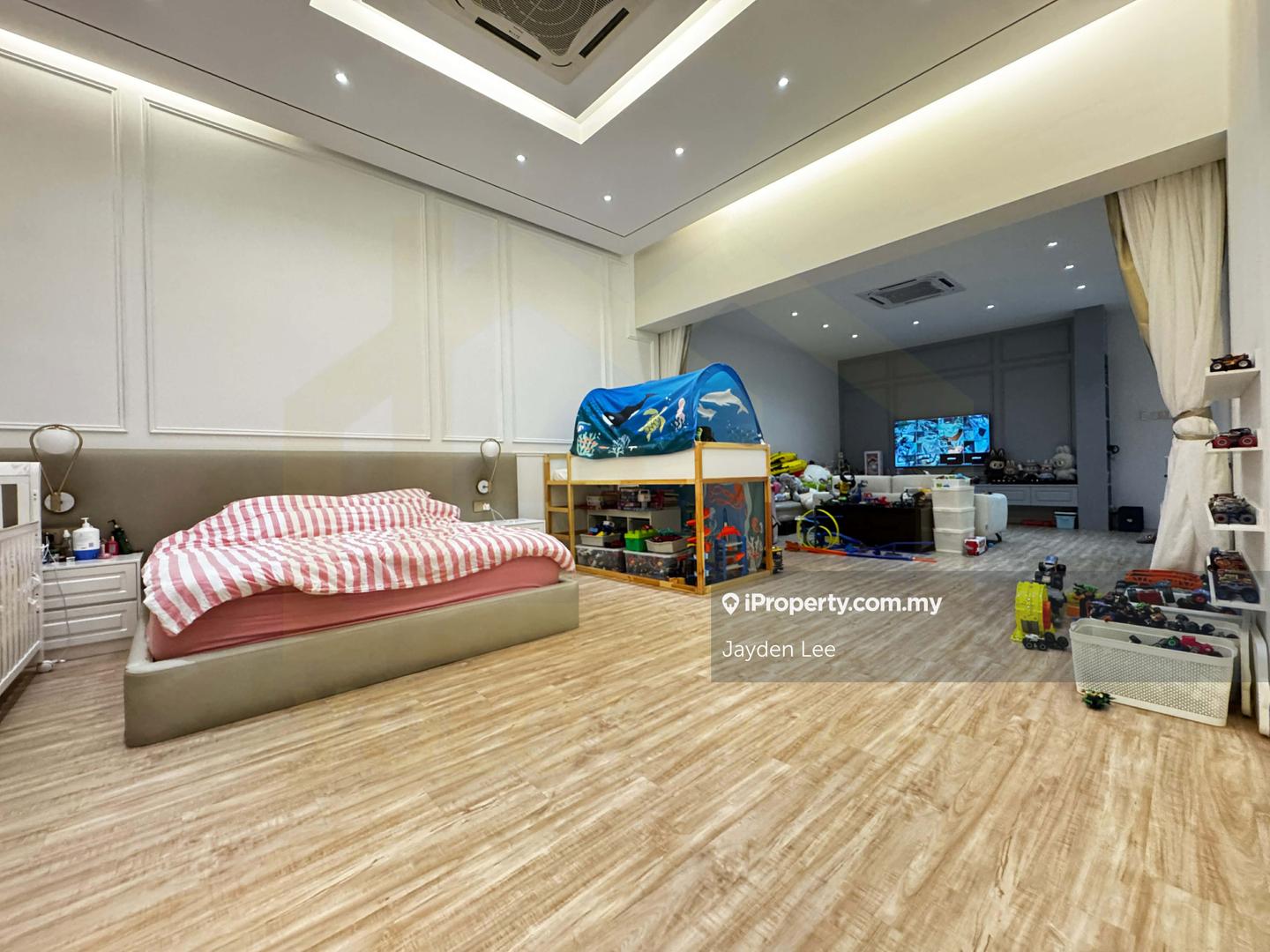 Bungalow House for Sale in Bandar Puteri Puchong, Puchong by Jayden Lee - iProperty.com.my