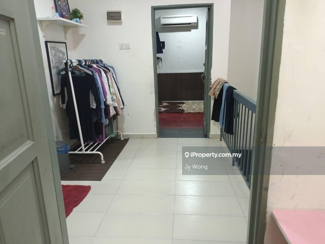 Rumah Berangkai 2 Tingkat untuk Dijual di Saujana Puchong, Puchong oleh Jy Wong - iProperty.com.my