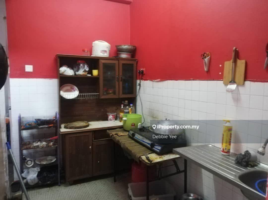 Shop-Office for Sale in Bandar Baru Ampang, Ampang by Debbie Yee - iProperty.com.my