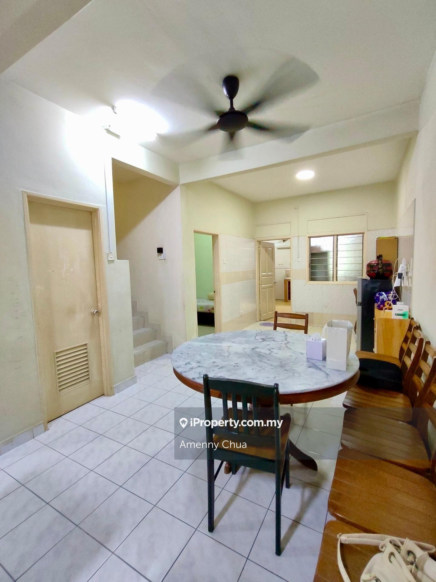 Rumah Berangkai 2 Tingkat untuk Dijual di Bandar Botanic, Klang oleh Amenny Chua - iProperty.com.my