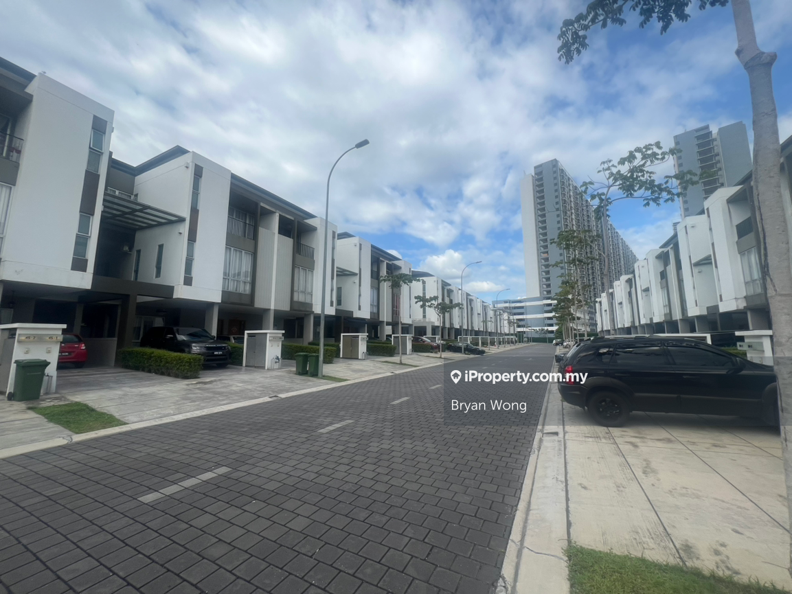 Townhouse for Sale in Tropicana Heights, Kajang by Bryan Wong - iProperty.com.my