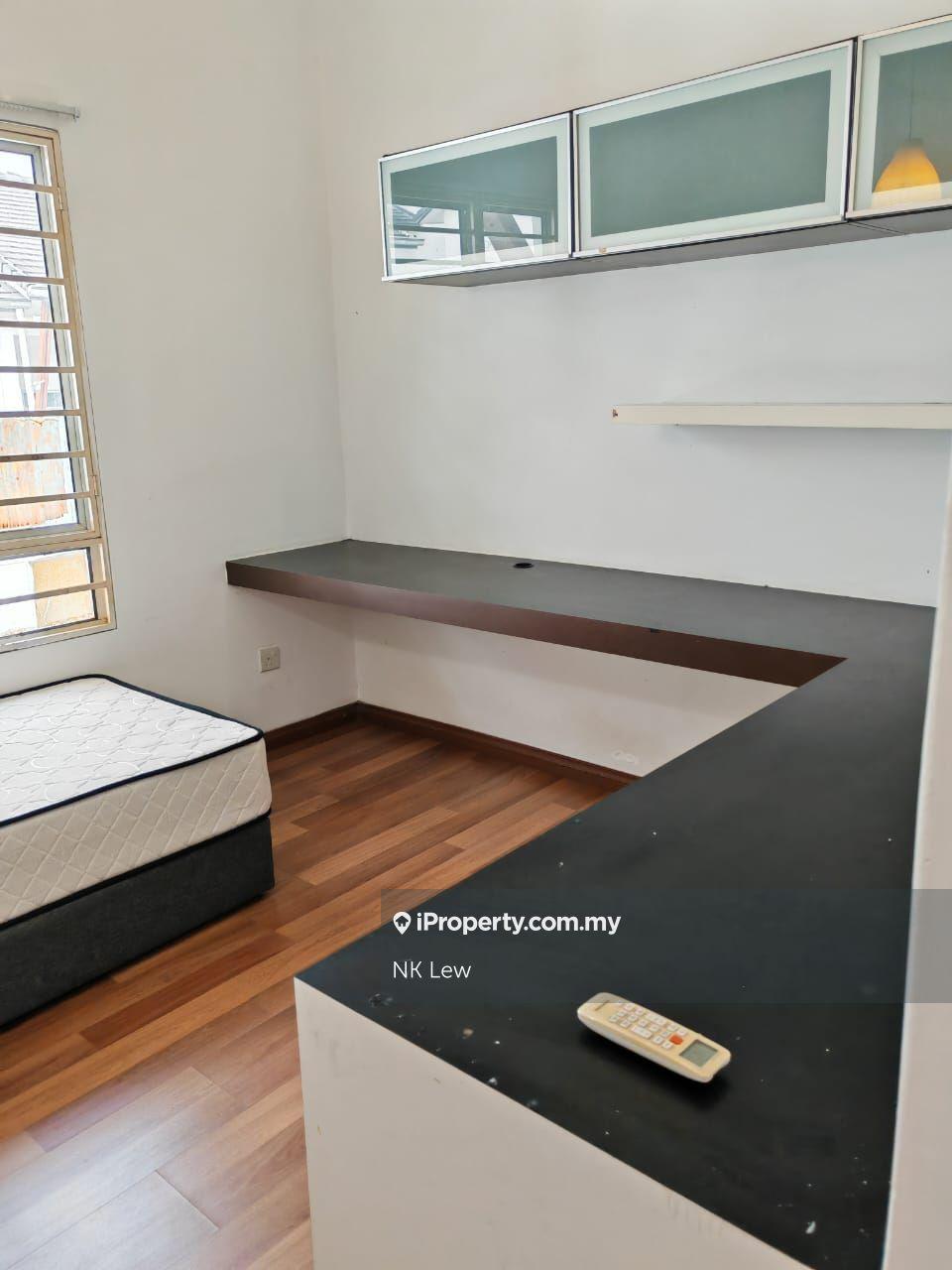 Condominium for Sale in Bayan Villa, Seri Kembangan by NK Lew - iProperty.com.my