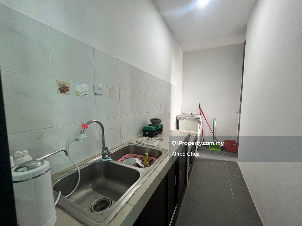 Service Residence for Sale in deLOFTS Residence by Alfred Chua - iProperty.com.my