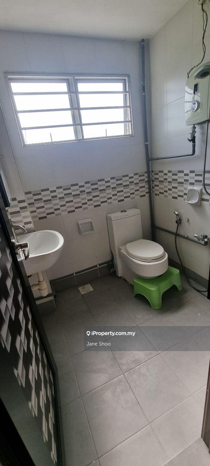 Rumah Berangkai 3 Tingkat untuk Dijual di Bukit Jalil, Kuala Lumpur oleh Jane Shoo - iProperty.com.my