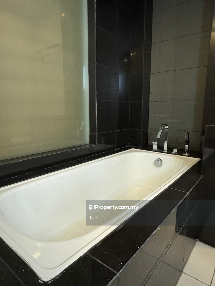 Residensi Servis untuk Disewa di Dua Sentral oleh Joe - iProperty.com.my