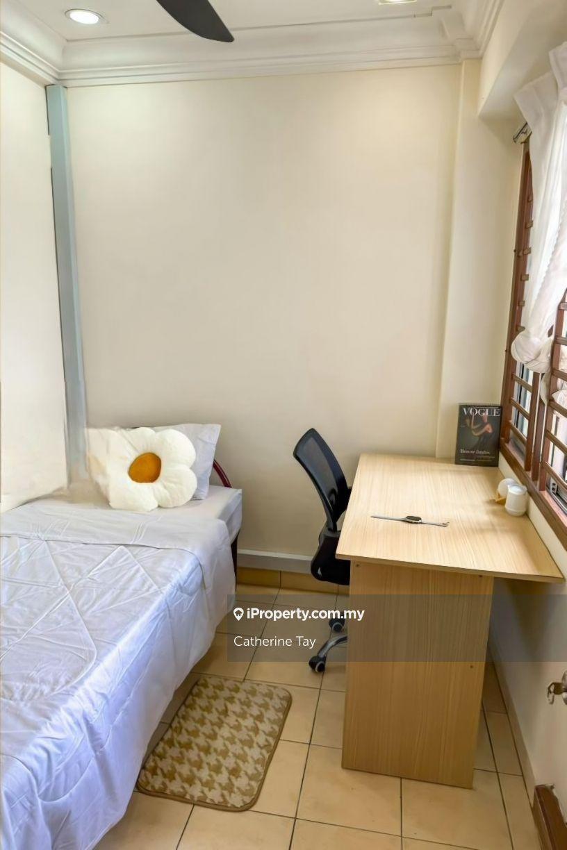 Apartment for Sale in Bayu Puteri 3 by Catherine Tay - iProperty.com.my