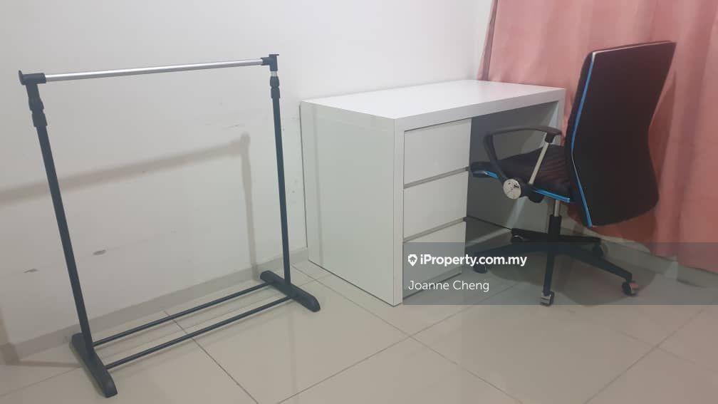 Service Residence for Rent in Centrestage Designer Suite by Joanne Cheng - iProperty.com.my