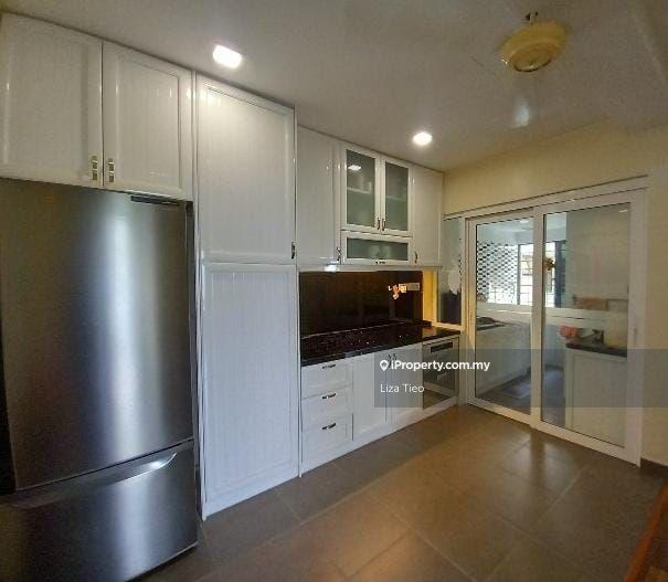 Kondominium untuk Dijual di Taman Desa Pesona oleh Liza Tieo - iProperty.com.my