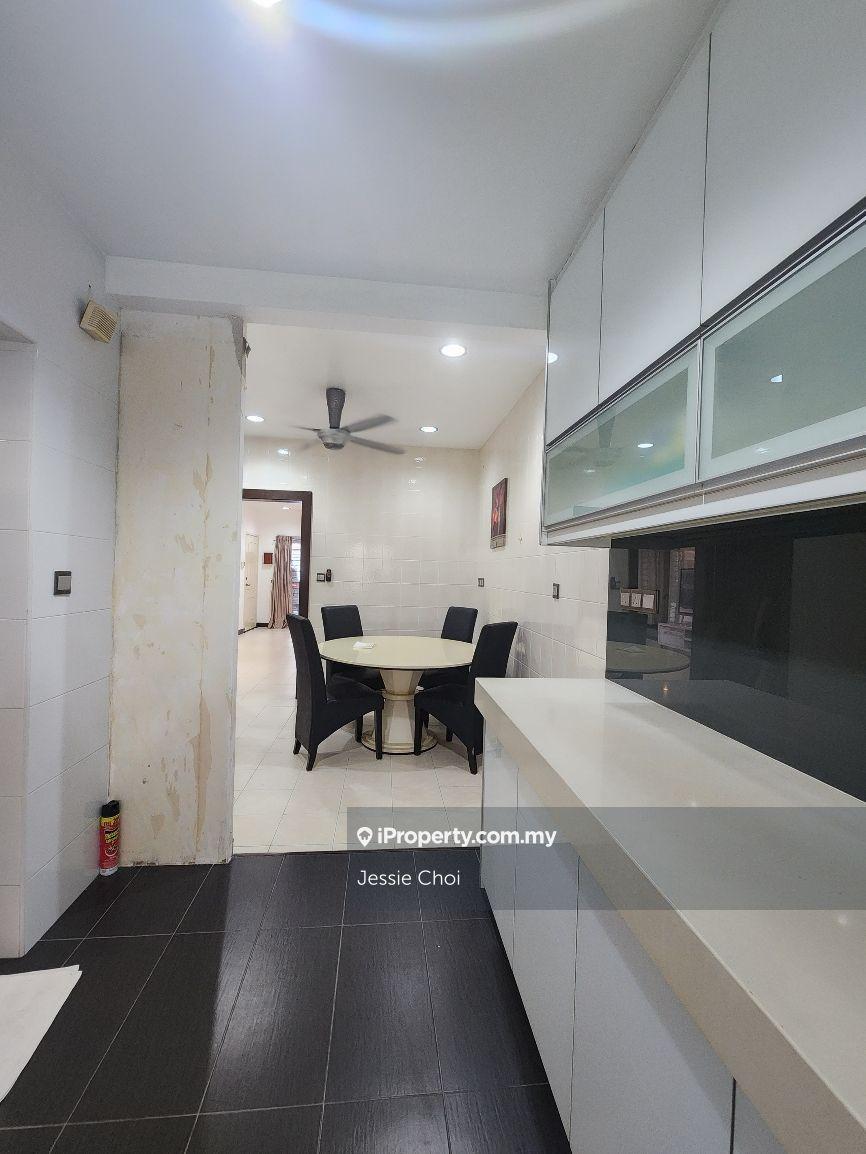 Rumah Berangkai 2 Tingkat untuk Dijual di Kota Damansara, Selangor oleh Jessie Choi - iProperty.com.my