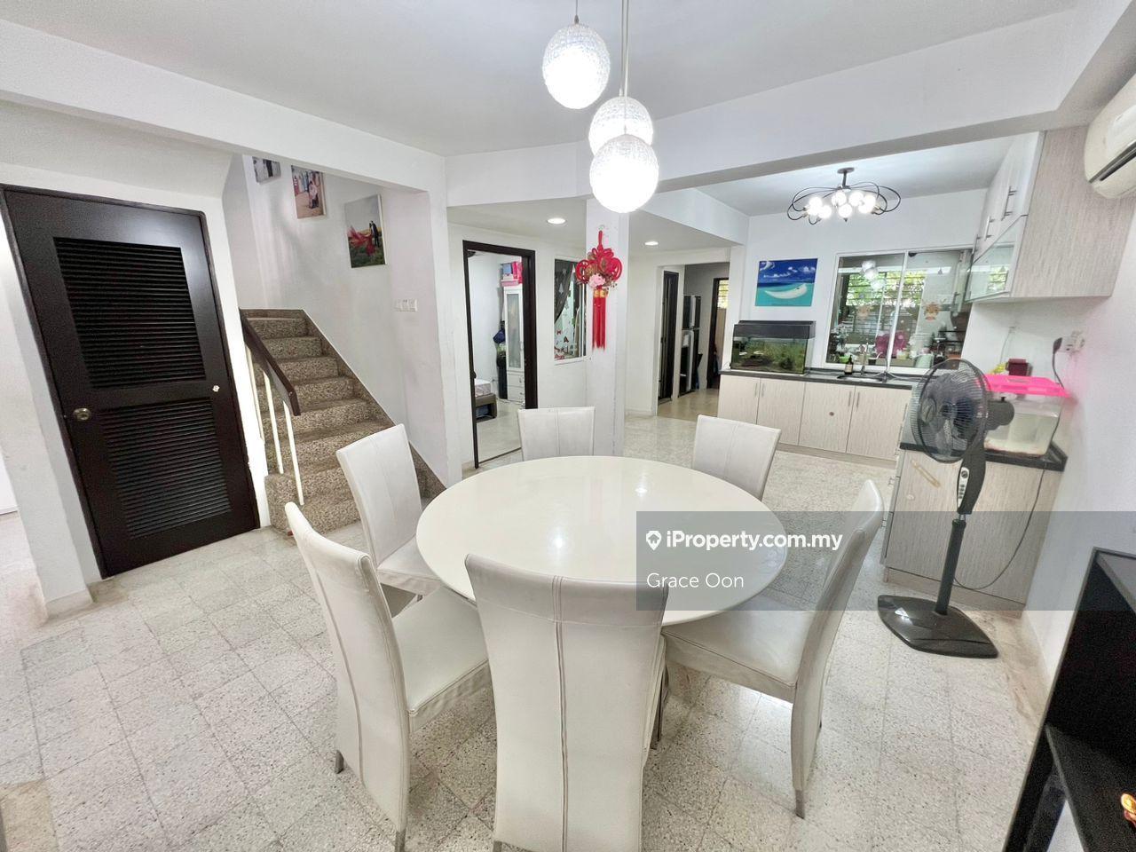 Rumah Berangkai 2 Tingkat untuk Dijual di SS12 , Subang Jaya , Bandar Sunway , USJ, Subang Jaya oleh Grace Oon - iProperty.com.my