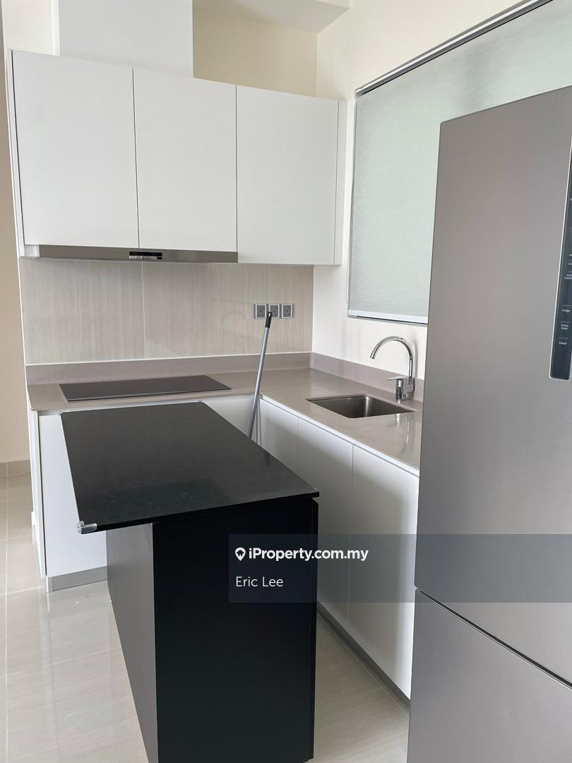 Service Residence for Sale in Senada Residence @ KLGCC Resort by Eric Lee - iProperty.com.my