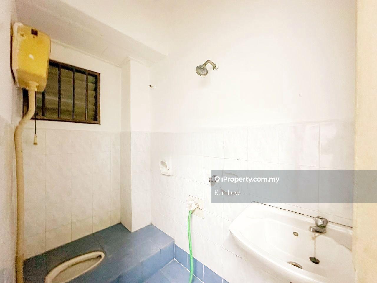 Rumah Berangkai 2 Tingkat untuk Dijual di Bandar Baru Bangi, Selangor oleh Ken Low - iProperty.com.my