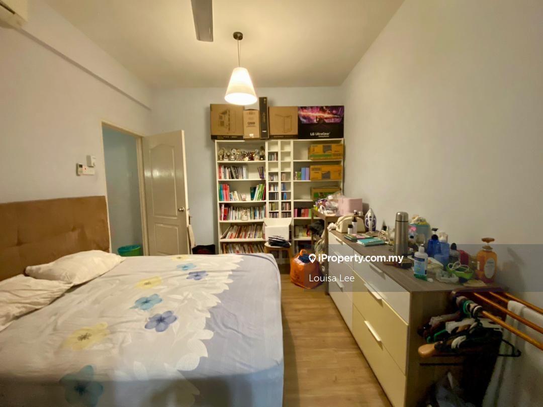 Townhouse for Sale in Kota Kemuning, Shah Alam by Louisa Lee - iProperty.com.my