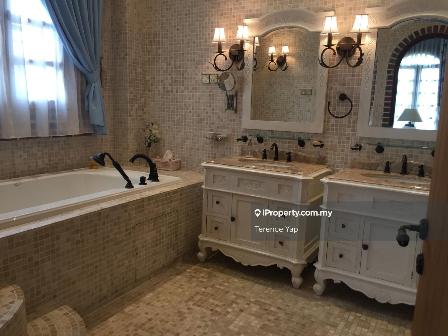 Banglo untuk Dijual di Bukit Rimau, Shah Alam oleh Terence Yap - iProperty.com.my