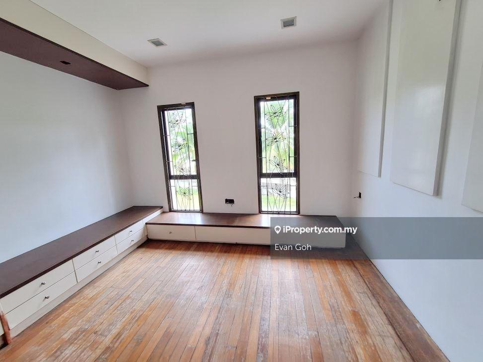 Bungalow House for Sale in Bandar Puteri Puchong, Puchong by Evan Goh - iProperty.com.my