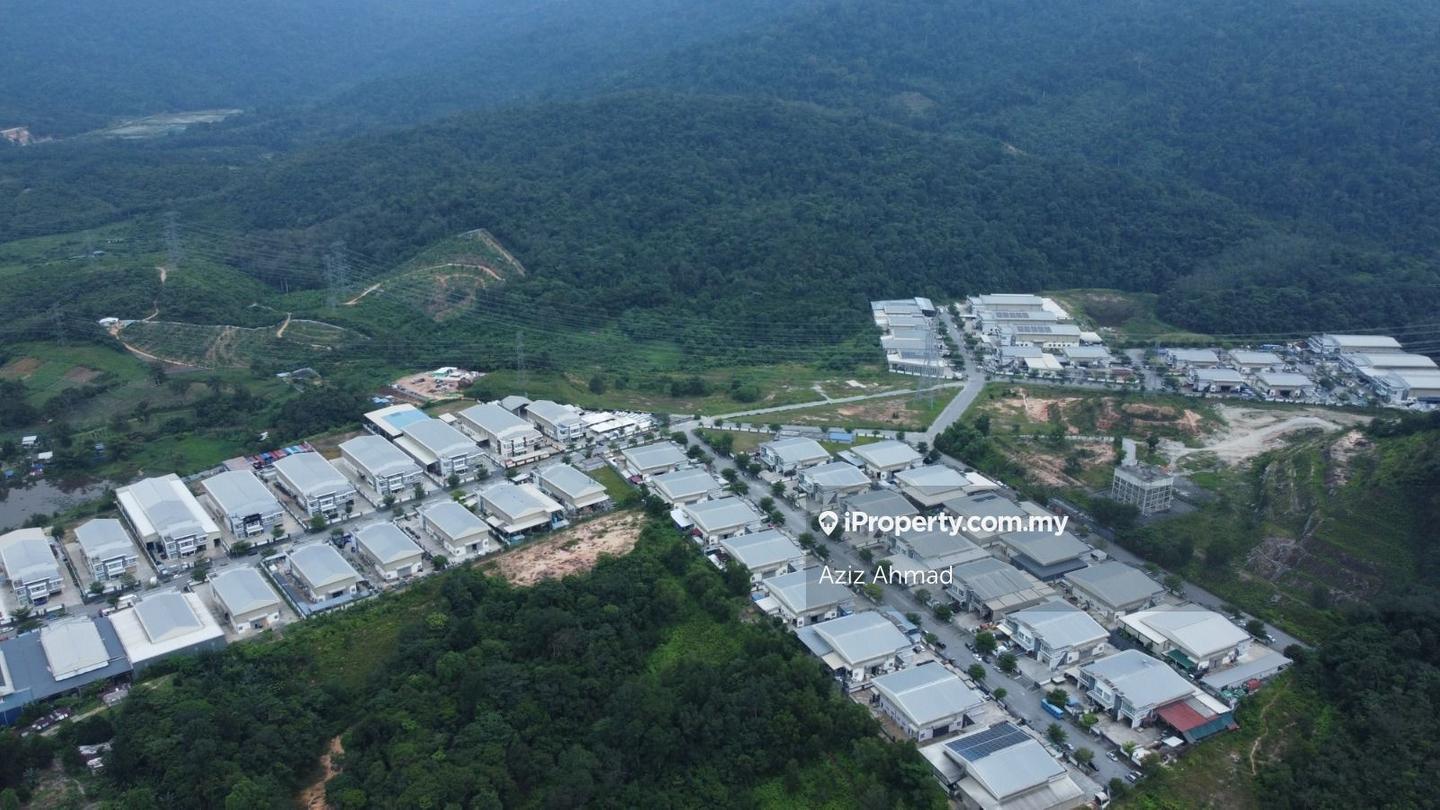 Tanah Pertanian untuk Dijual di Kawasan Perindustrian Hi-Tech 7, Semenyih oleh Aziz Ahmad - iProperty.com.my