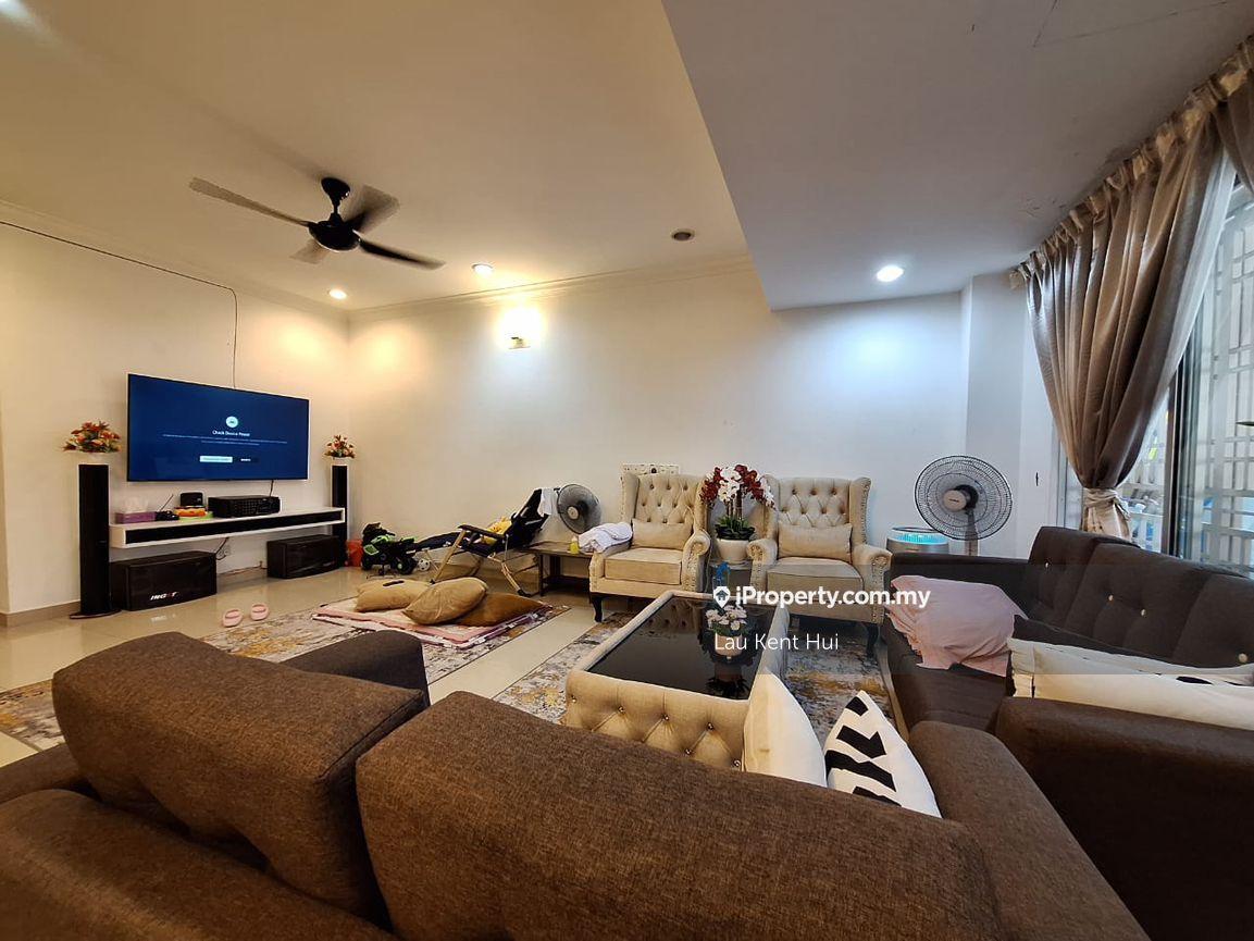 2-storey Terraced House for Sale in Bandar Putra Permai, Jalan BPP 4, Taman Equine, Seri Kembangan by Lau Kent Hui - iProperty.com.my