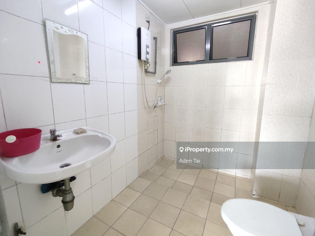 Service Residence for Sale in D'Alamanda by Aden Tai - iProperty.com.my