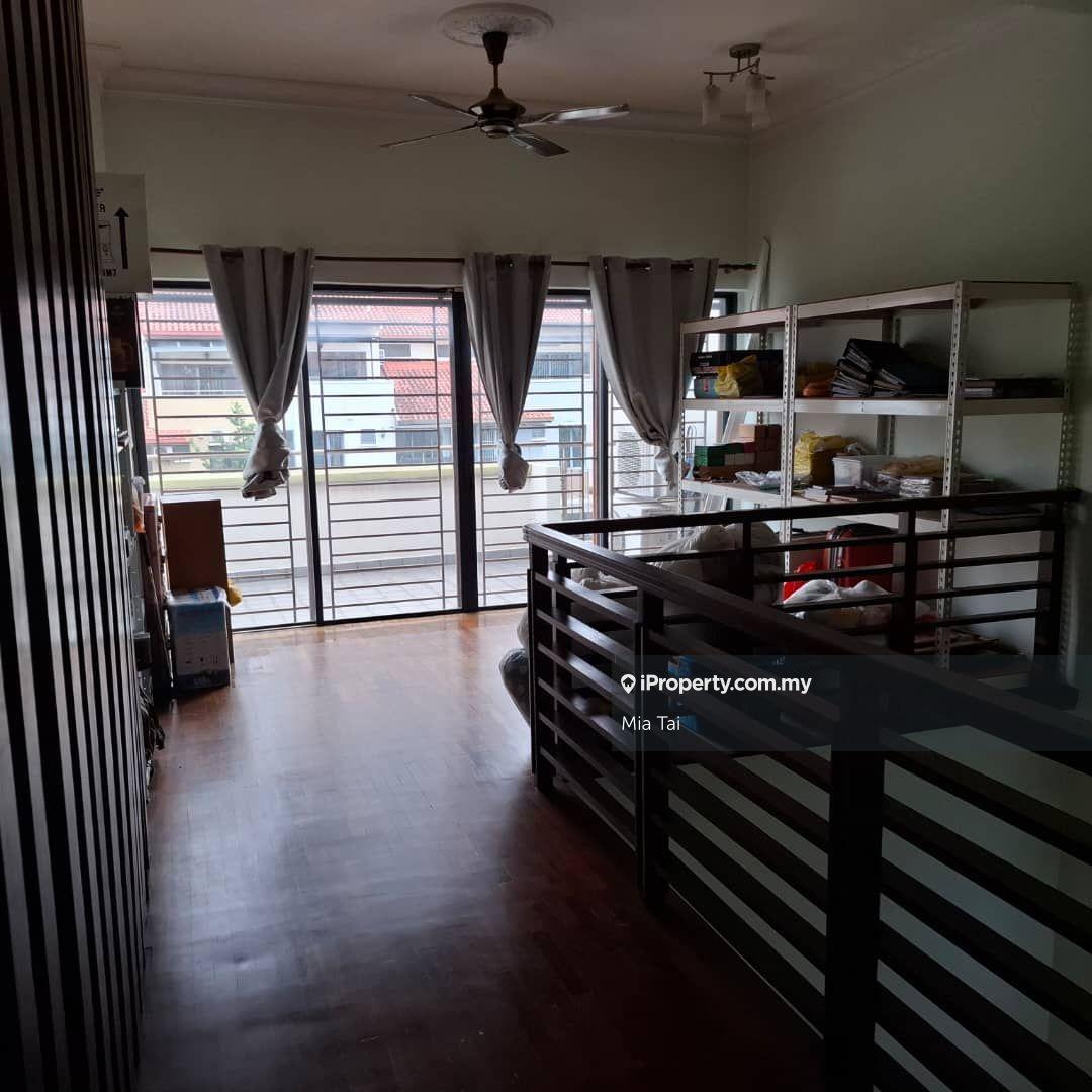 3-storey Terraced House for Sale in Taman Esplanad, Bukit Jalil by Mia Tai - iProperty.com.my