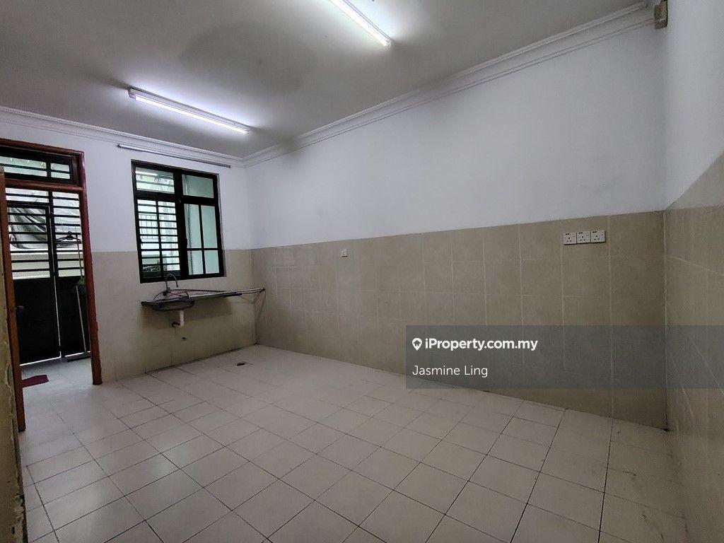 Rumah Berangkai 2 Tingkat untuk Dijual di Bk9, Bandar Kinrara, Puchong, Bandar Kinrara oleh Jasmine Ling - iProperty.com.my
