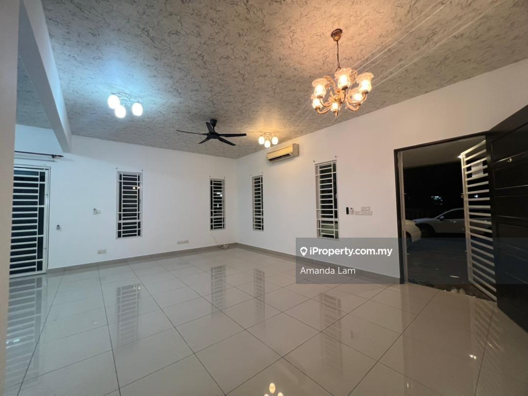 Semi-Detached House for Sale in Dua Villas, Sungai Ara by Amanda Lam - iProperty.com.my