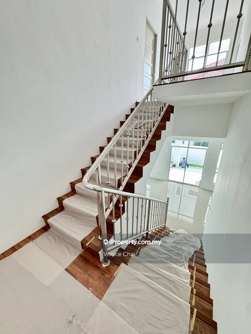 Semi-Detached House for Sale in Miri, Sarawak by Venice Chai - iProperty.com.my