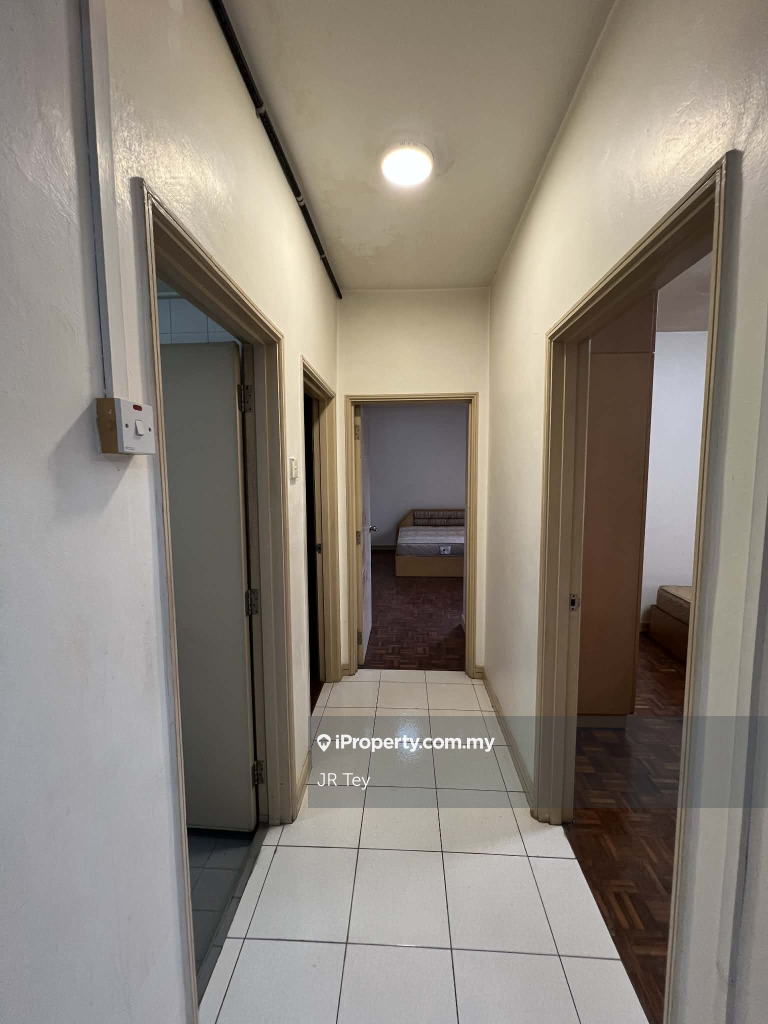 Kondominium untuk Dijual di Seri Hijauan oleh JR Tey - iProperty.com.my