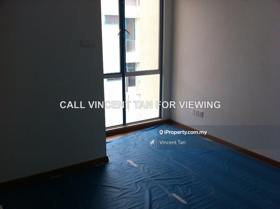 Rumah Berangkai 2 Tingkat untuk Dijual di ELMINA GARINIA CRESSIDA East Garden West Valley, Shah Alam oleh Vincent Tan - iProperty.com.my