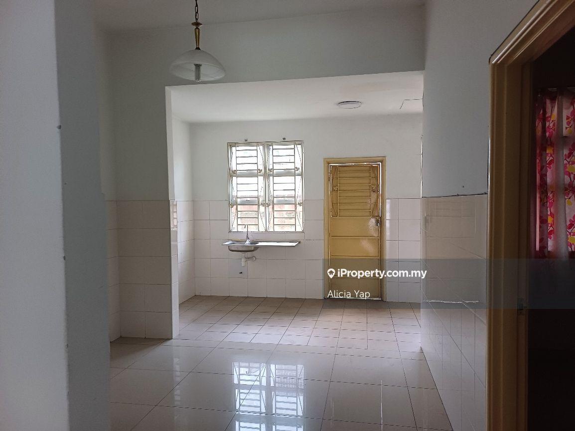 Rumah Berangkai 2 Tingkat untuk Dijual di Kemuning Utama, Shah Alam oleh Alicia Yap - iProperty.com.my