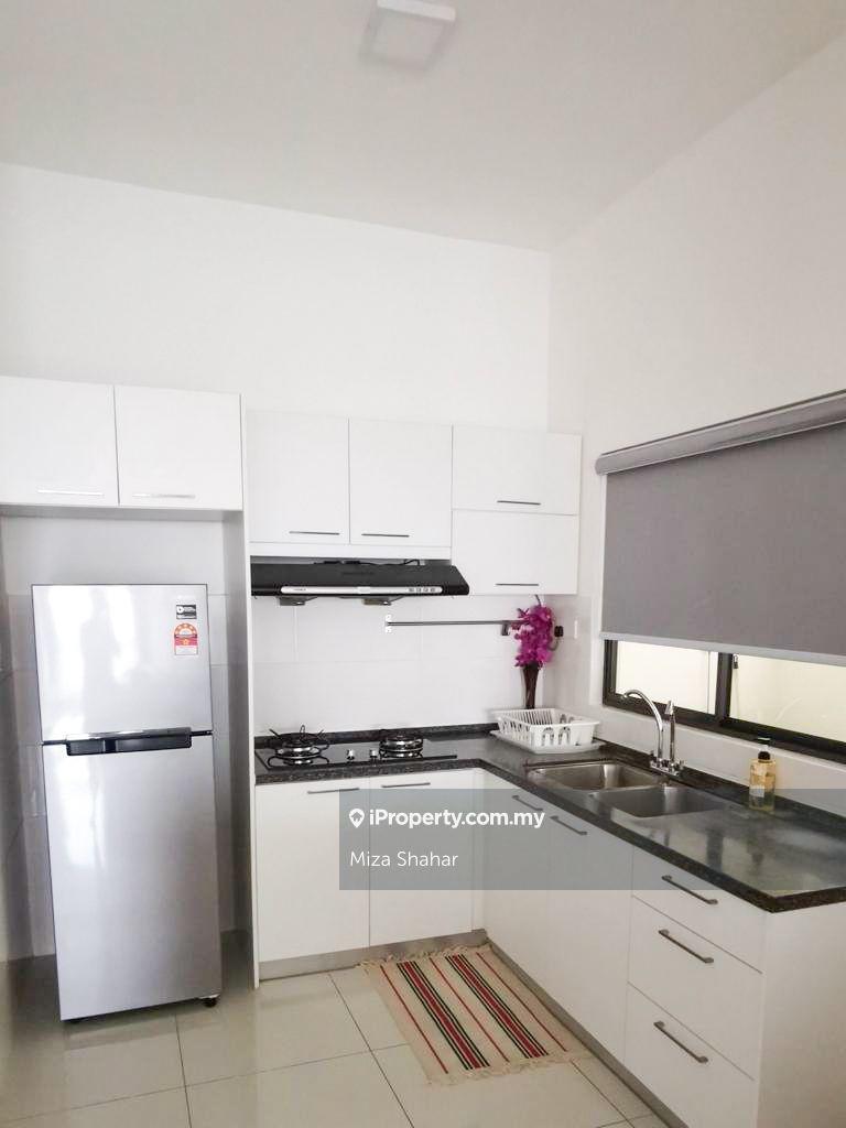 Residensi Servis untuk Dijual di 8 Kinrara oleh Miza Shahar - iProperty.com.my
