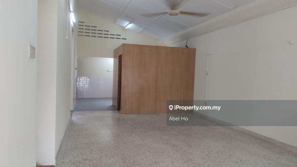 Semi-Detached House for Rent in Taman Jinma, Bukit Serdang., Seri Kembangan by Abel Ho - iProperty.com.my