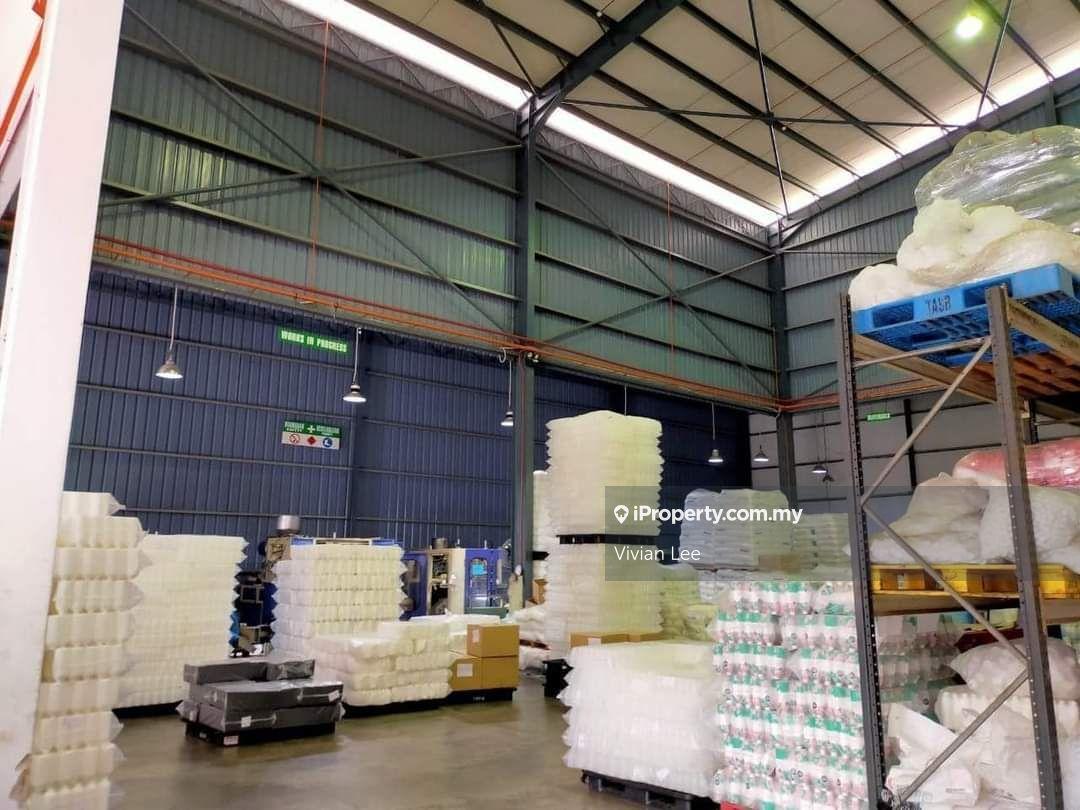 Kilang Terpisah untuk Dijual di Kampung Baru Subang, Sungai Buloh oleh Vivian Lee - iProperty.com.my