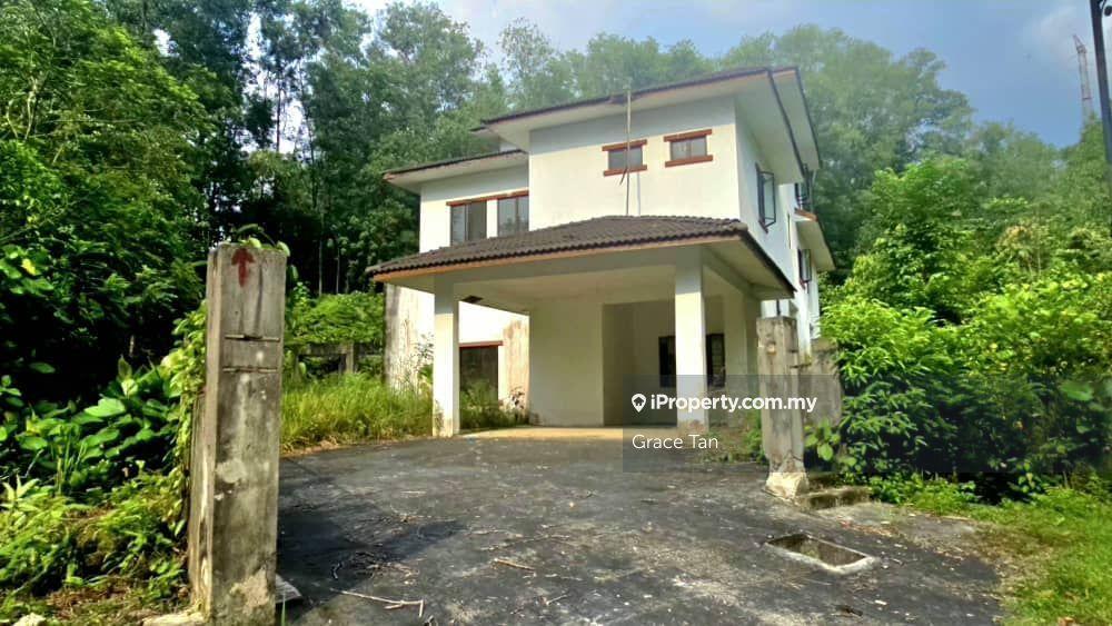 Banglo Tanah untuk Dijual di Taman Equine, Seri Kembangan oleh Grace Tan - iProperty.com.my
