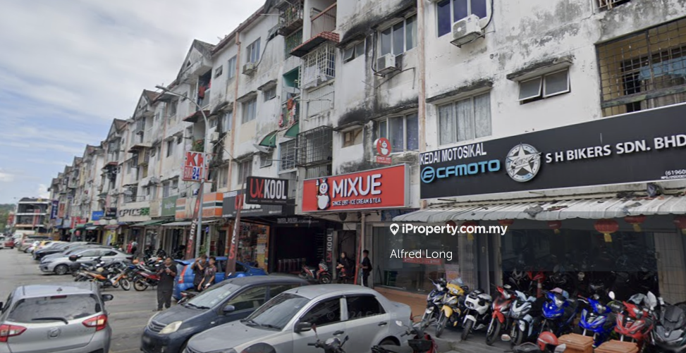 Shop-Office for Rent in Taman Sri Serdang, Seri Kembangan by Alfred Long - iProperty.com.my
