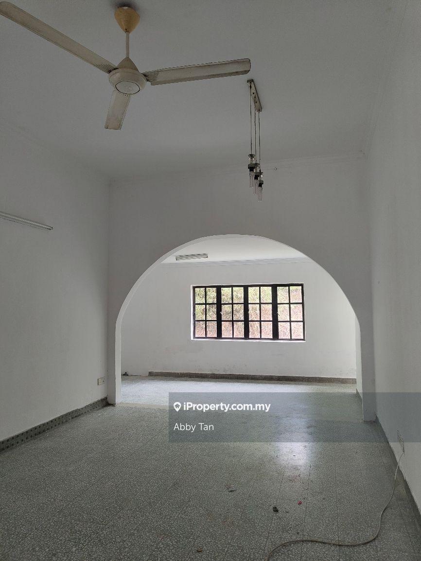 Banglo untuk Dijual di Taman Ast, Seremban oleh Abby Tan - iProperty.com.my