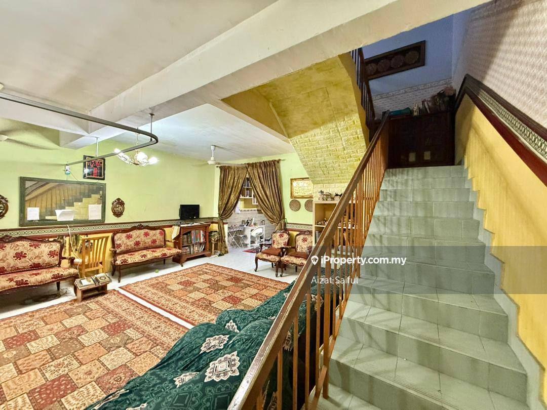 Rumah Teres untuk Dijual di Seksyen 4, Bangi oleh Aizat Saiful - iProperty.com.my