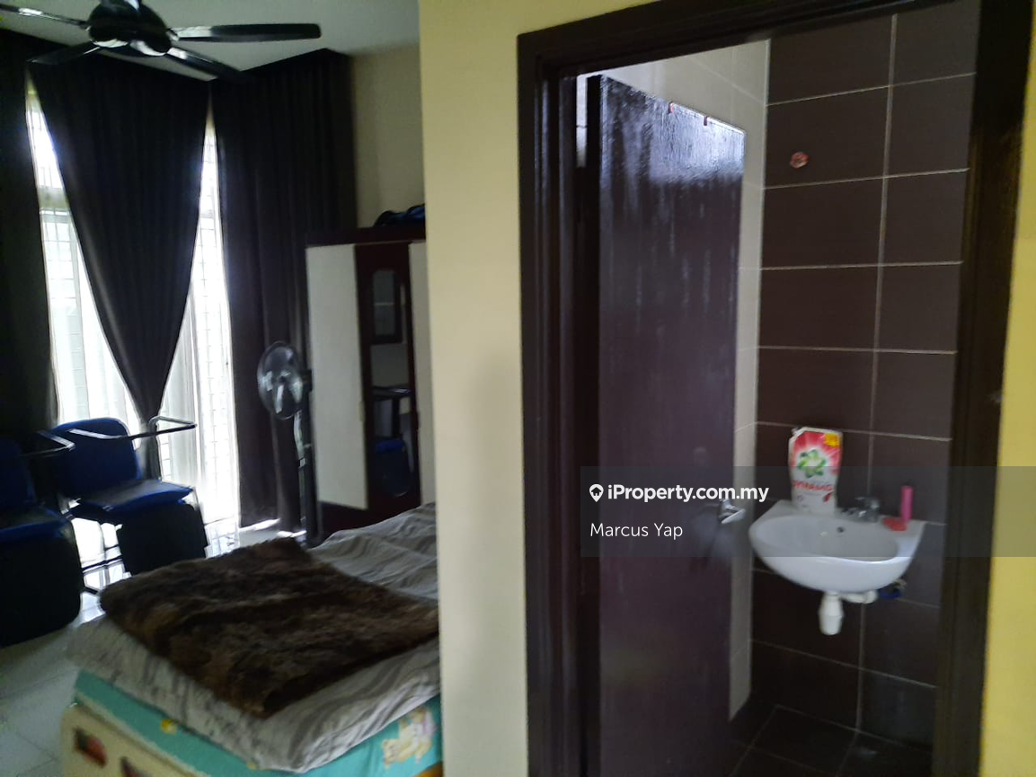 Rumah Berkembar untuk Dijual di Taman Bayu Puteri, Johor Bahru oleh Marcus Yap - iProperty.com.my