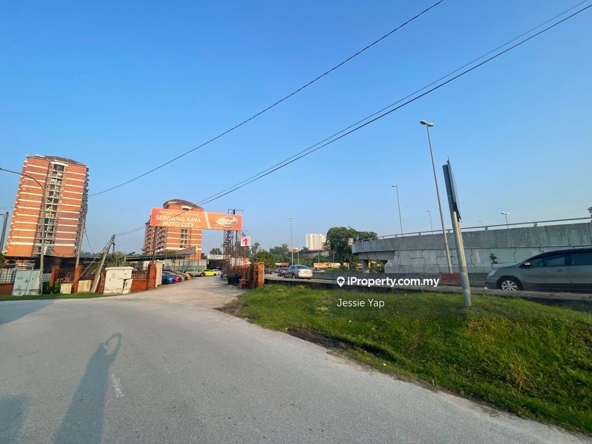 Rumah Berangkai 2 Tingkat untuk Dijual di Serdang, Seri Kembangan oleh Jessie Yap - iProperty.com.my