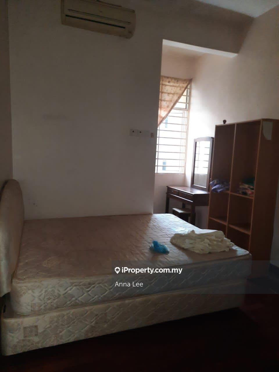 Rumah Berangkai 3 Tingkat untuk Disewa di Tanjung Bungah, Penang oleh Anna Lee - iProperty.com.my