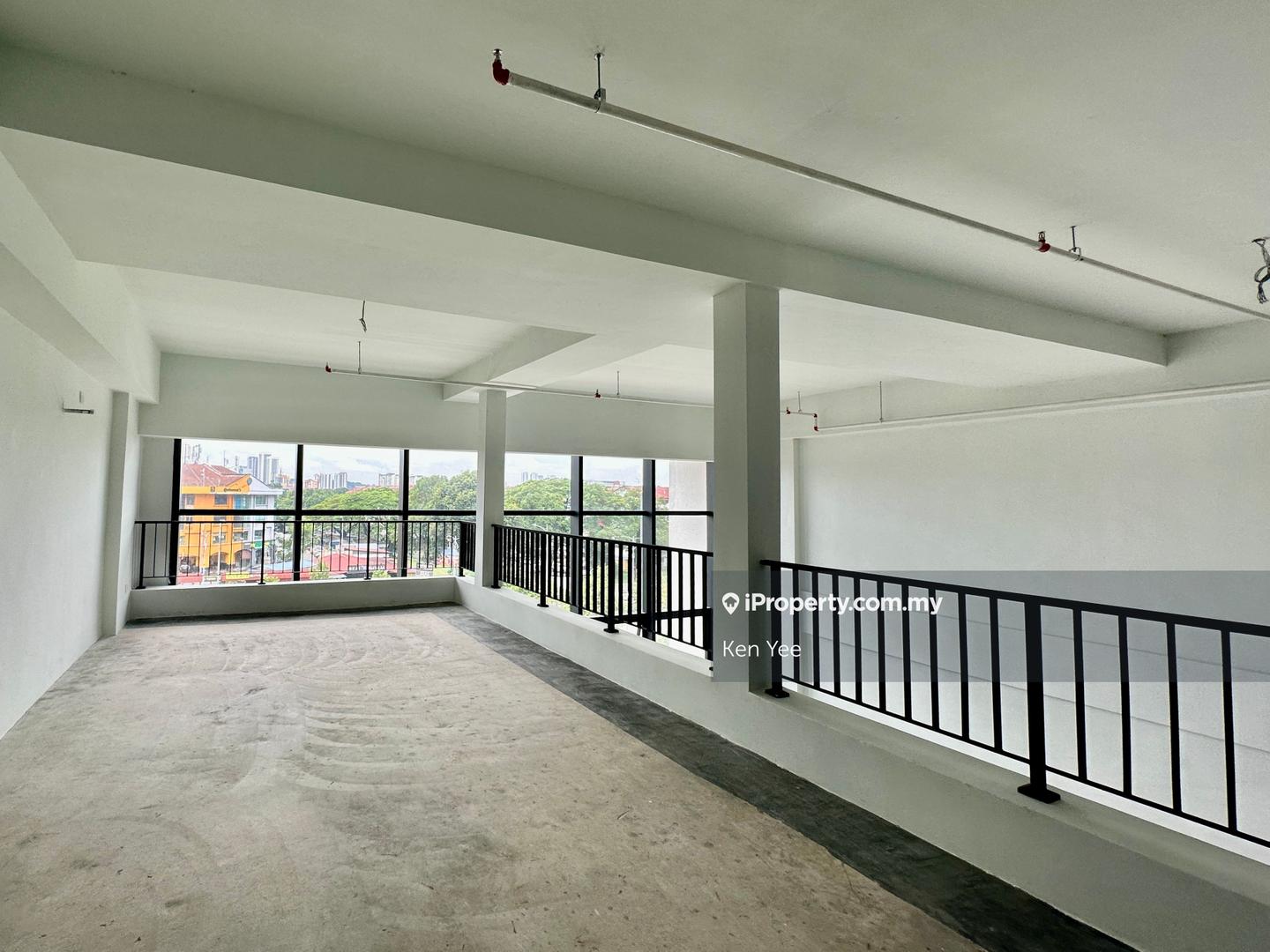 Warehouse for Sale in Kota Damansara, Petaling Jaya by Ken Yee - iProperty.com.my