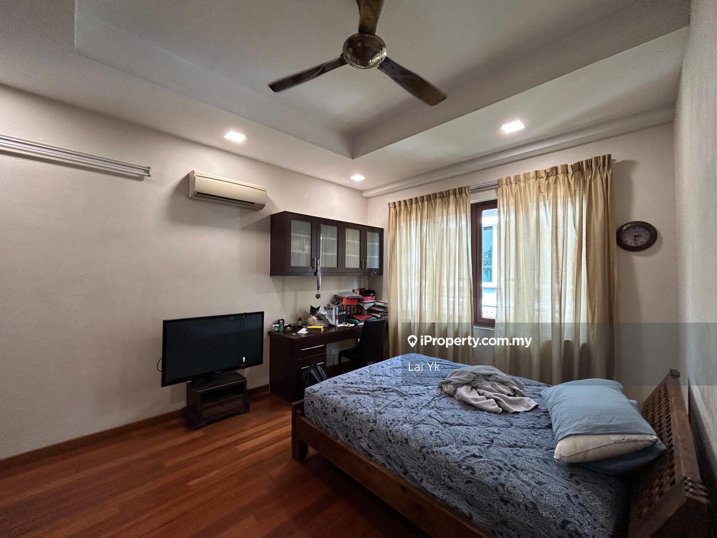 Bungalow House for Sale in Subang Heights, Subang Jaya by Lai Yk - iProperty.com.my