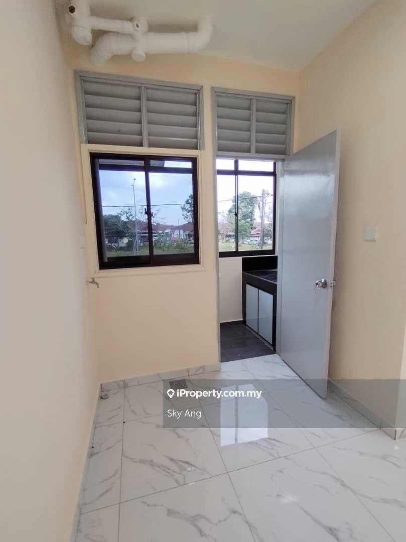 Rumah Bandar untuk Dijual di Bandar Putra, Kulai oleh Sky Ang - iProperty.com.my