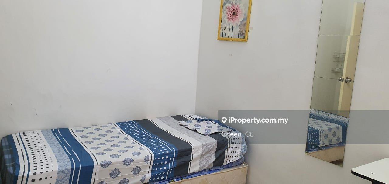 Rumah Berangkai 2 Tingkat untuk Dijual di Seksyen 17, Petaling Jaya oleh Cheen CL - iProperty.com.my