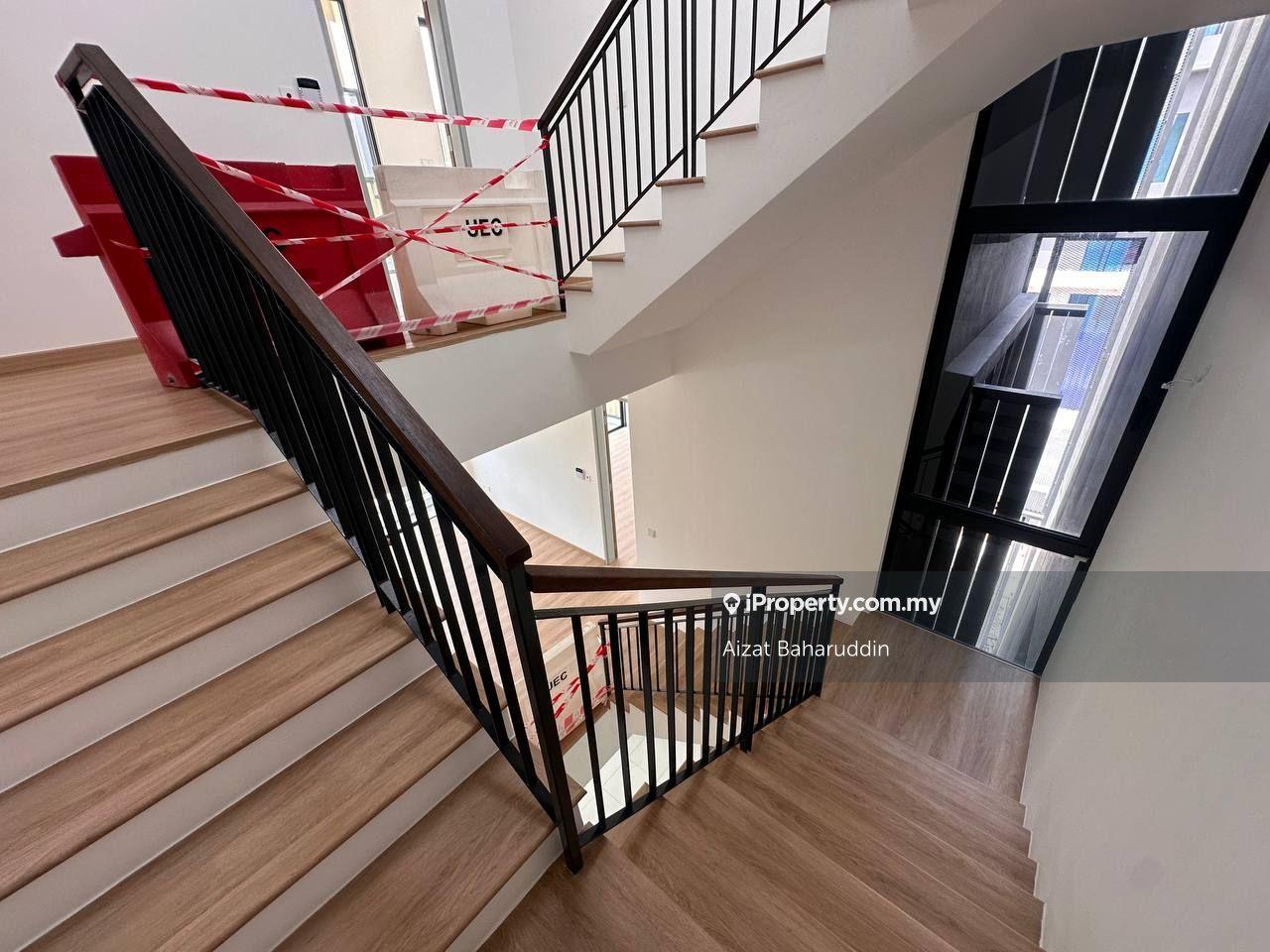 3-storey Terraced House for Sale in BANDAR PUCHONG JAYA, Puchong by Aizat Baharuddin - iProperty.com.my
