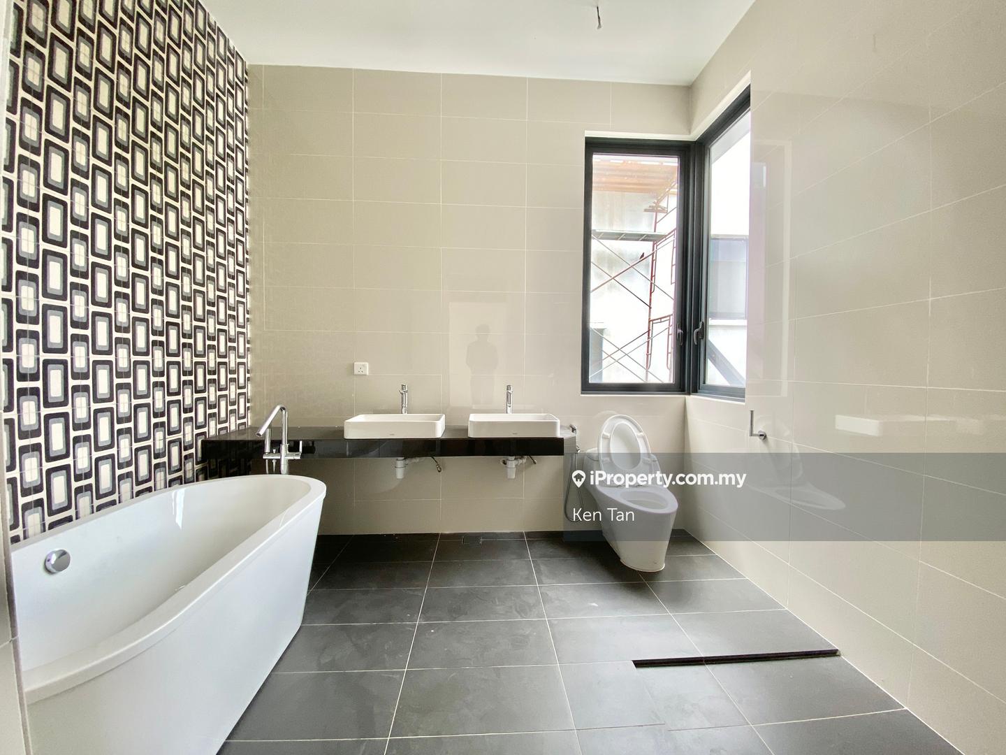 Bungalow House for Sale in Seksyen 13, Shah Alam by Ken Tan - iProperty.com.my