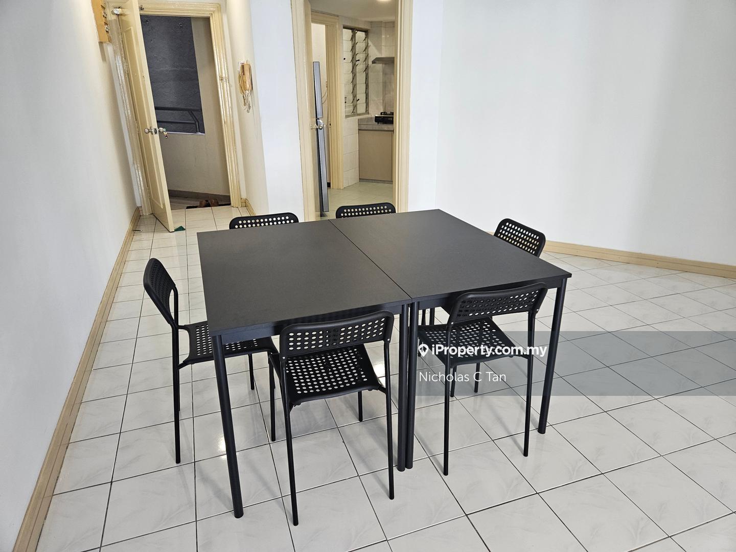 Kondominium untuk Disewa di Pantai Panorama Condominiums oleh Nicholas C Tan - iProperty.com.my