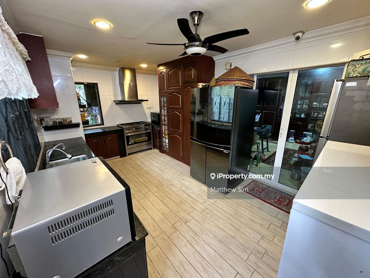 Semi-Detached House for Sale in Kelana Jaya, Petaling Jaya by Matthew Sim - iProperty.com.my