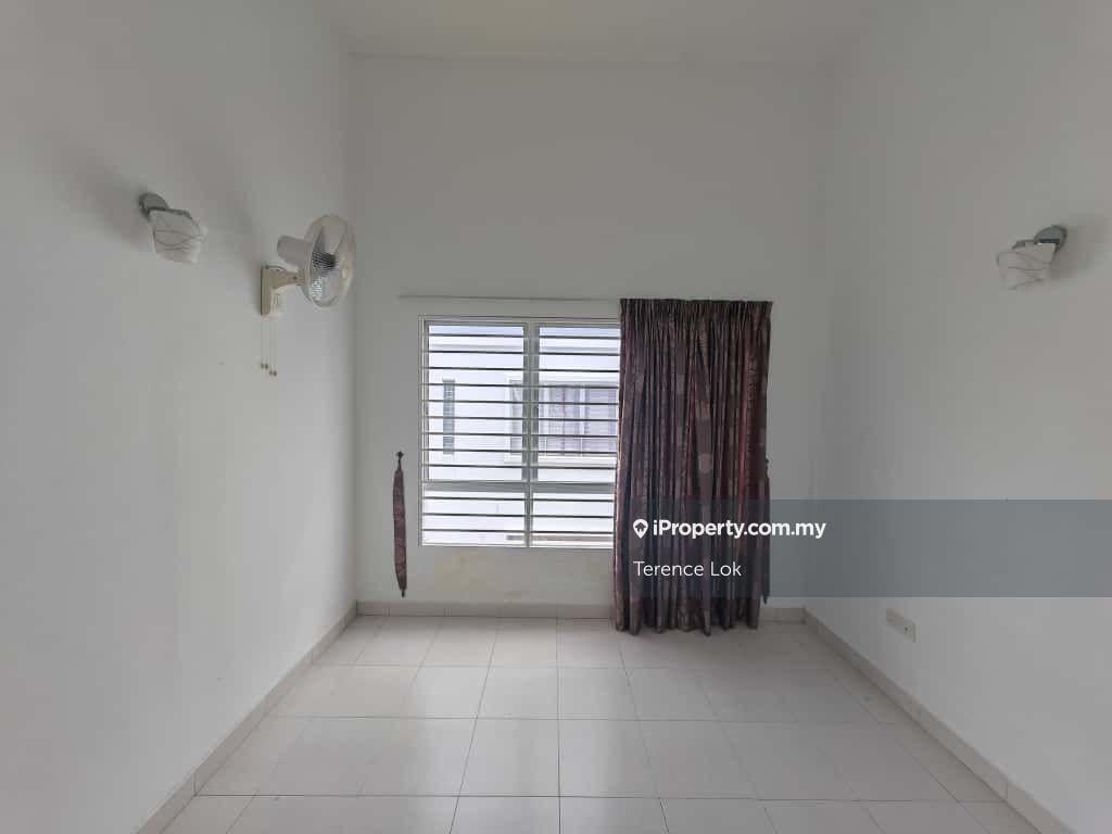 Rumah Berangkai 2 Tingkat untuk Dijual di S2 Heights, Seremban 2 oleh Terence Lok - iProperty.com.my