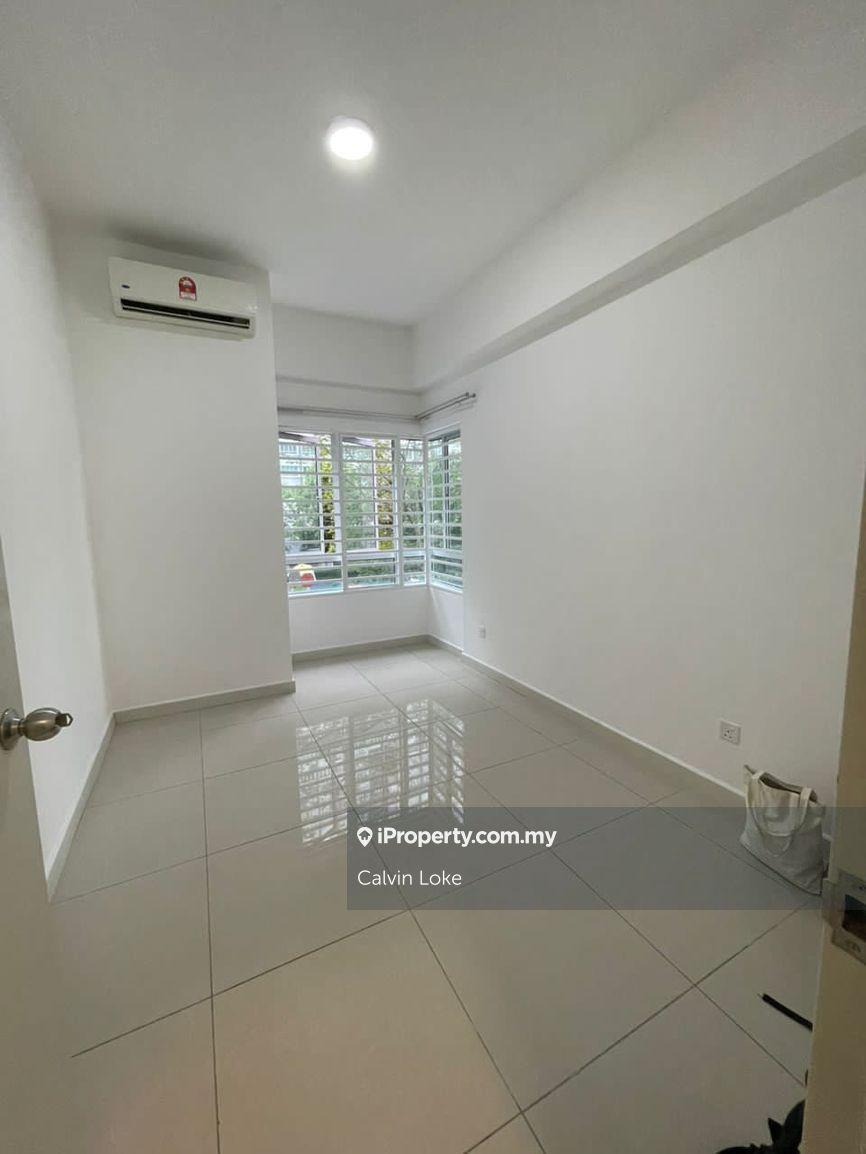 Service Residence for Sale in Savanna Executive Suite @ Southville City by Calvin Loke - iProperty.com.my