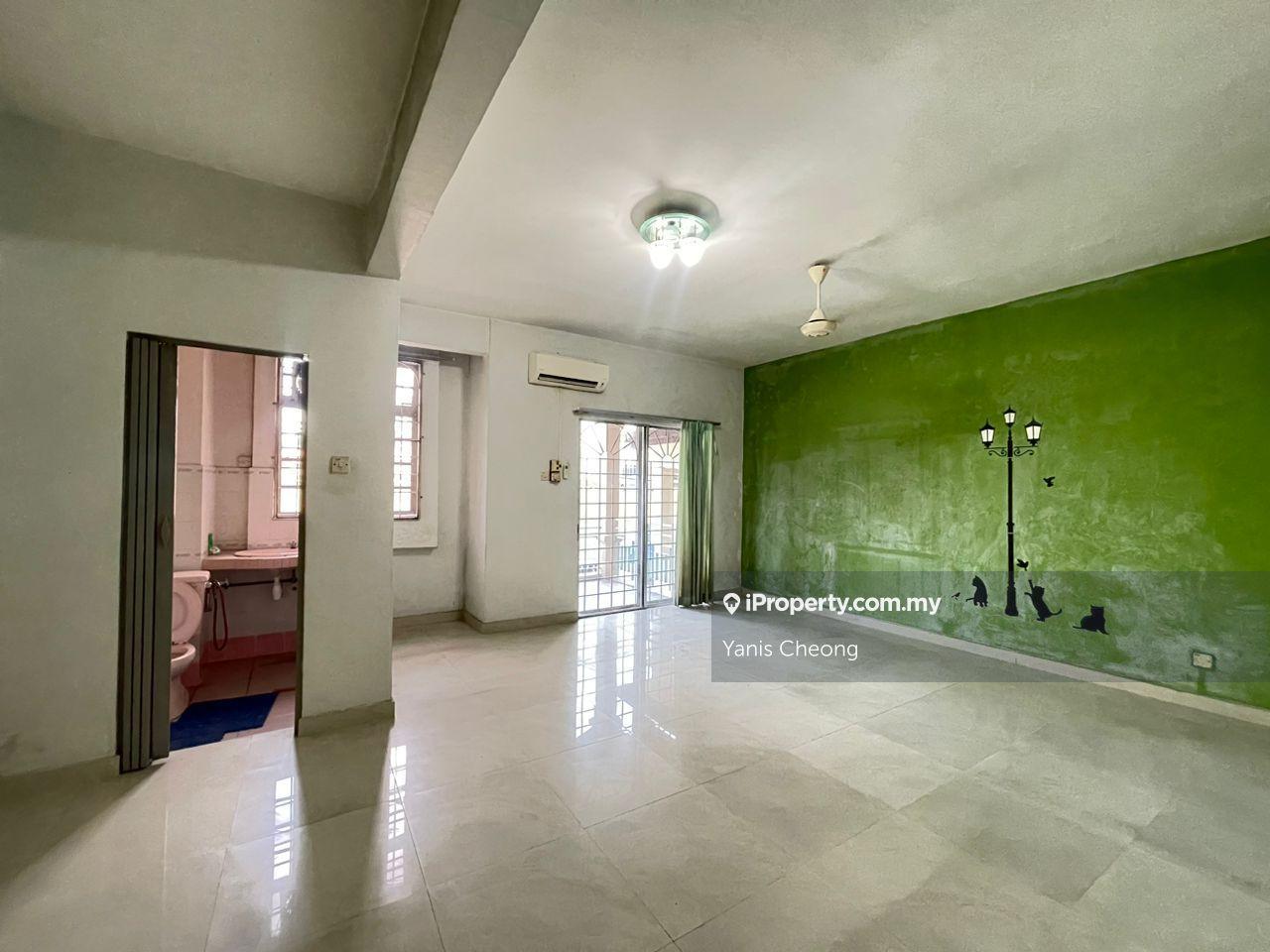 2.5-storey Terraced House for Sale in Taman Wangsa Permai, Kepong by Yanis Cheong - iProperty.com.my